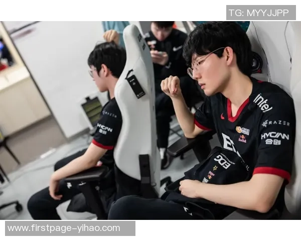 埃蒙与维特斯激战正酣谁能在这场对决中笑到最后